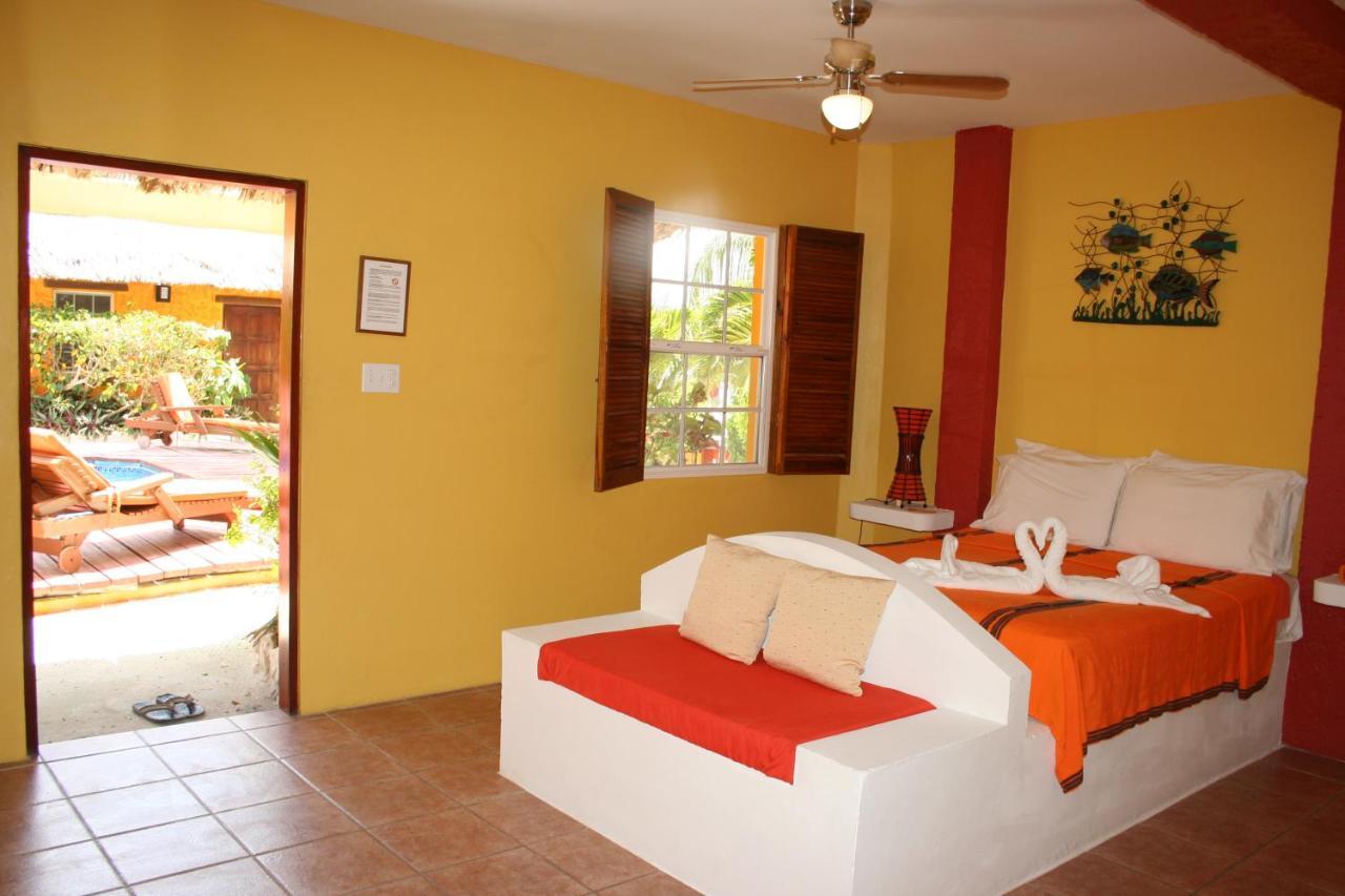 Seaside Cabanas Hotel Caye Corker Dış mekan fotoğraf