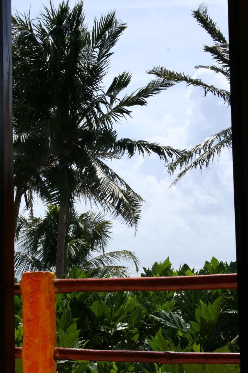 Seaside Cabanas Hotel Caye Corker Dış mekan fotoğraf